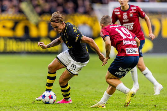 AIKs Linus Carlstrand och Örgrytes Anton Andreasson