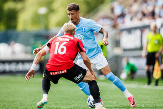 Malmö FFs Noah Åstrand John och Brommapojkarnas Simon