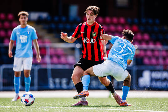 Brommapojkarnas Kaare Brøckner Barslund och Malmö FFs