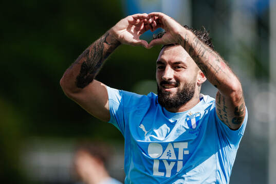 Malmö FFs Sead Haksabanovic jublar