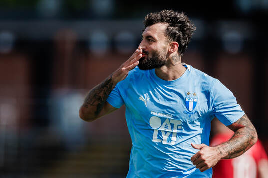 Malmö FFs Sead Haksabanovic jublar