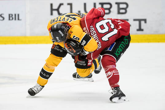 Luleås Anton Levtchi och Örebros Josh Dickinson