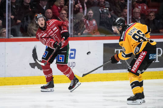 Örebros Max Veronneau och Luleås Mathias Bromé