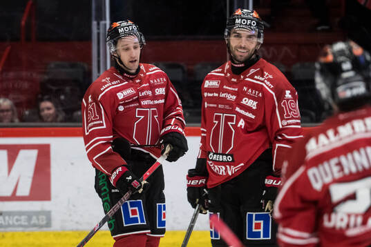 Örebros Max Veronneau och Josh Dickinson