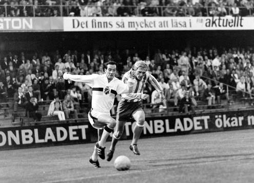 Tord Grip, AIK med bollen..