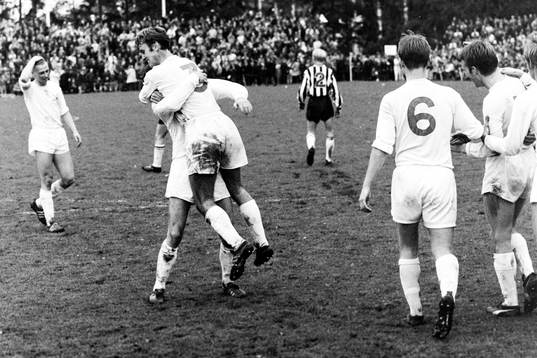  Jubel i Sirius efter 1-0.