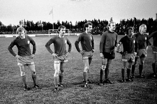  Österspelarna Björn Andersson, Inge Ejderstedt, Jan Mattsson, Göran Hagberg, målvakt och Anders Linderoth,
