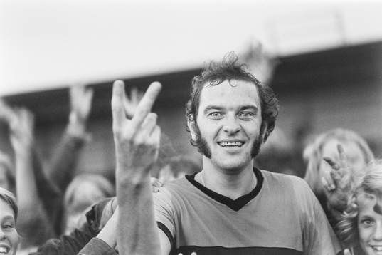  Bertil Arnesson, Hässleholm jublar efter segern.