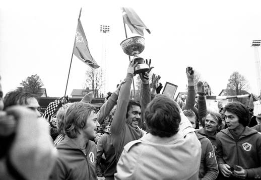  Bertil Andersson med pokalen.