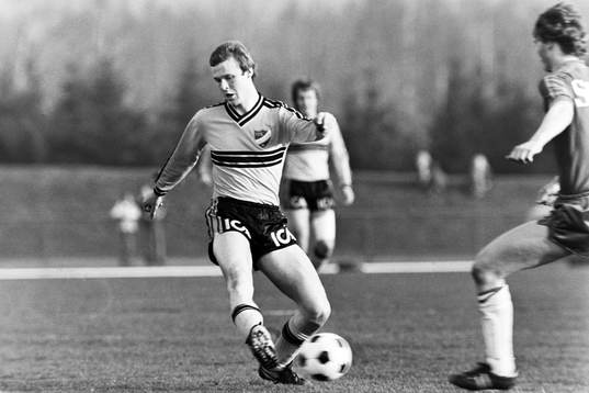 Mats Flink, Hässleholm med bollen