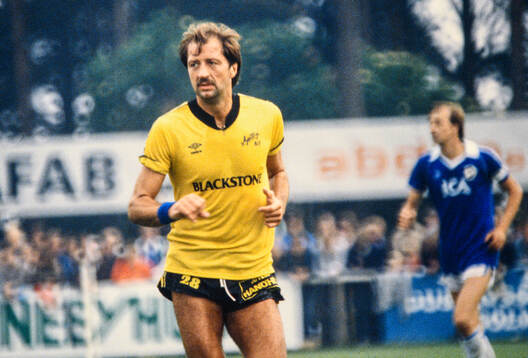 Mjällbys Frank Worthington