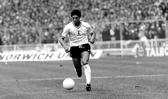  Tottenhams Chris Hughton.