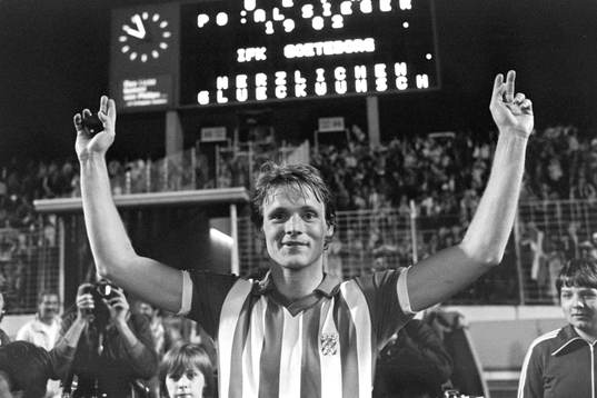 Torbjörn Nilsson jublar