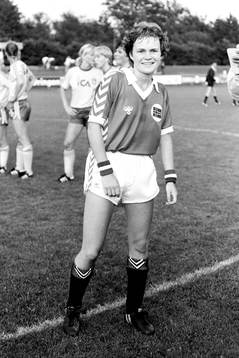  Trude Stendal målskytt i Norge jublar efter matchen.