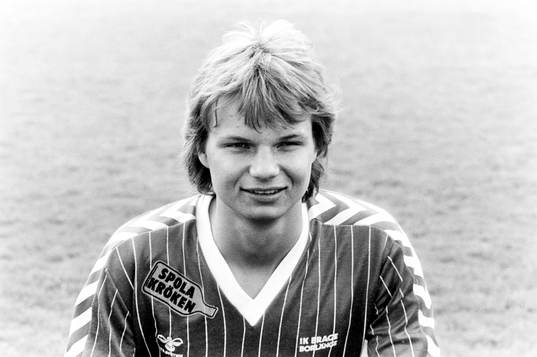  Peter Uhlbäck.
