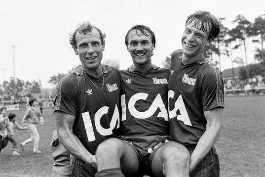 Östers matchhjältar fr. v Jan Mattsson, Åke Andersson och Peter Truedsson.