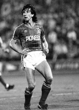  Paul Mariner of Ipswich.   