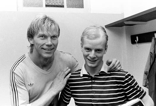  Malmös målskytt Thomas Sunesson och Anders Palmér efter matchen.
