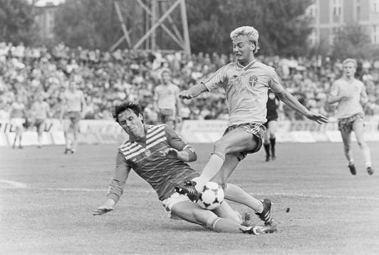  Lars Zetterlund stoppas.
