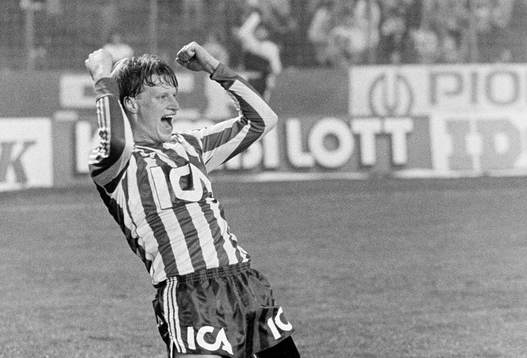  Stefan Pettersson, Göteborg jublar efter 1-0.