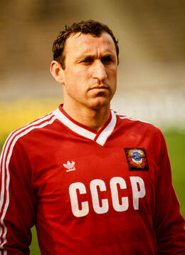  Tengiz Sulakvelidze, Soviet.