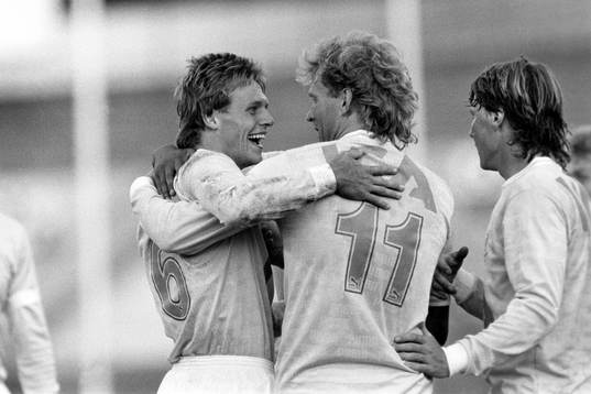  Niclas Larsson och Håkan Lindman, Malmö jublar efter mål.