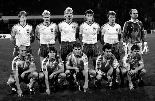 Bakre raden fr. v: Stefan Pettersson, Peter Larsson, Klas