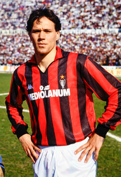  Milans Marco van Basten.