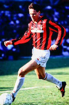  Milans Marco van Basten.