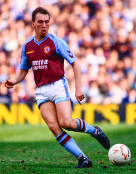 Bla gjennom flere bilder av Football, Division 1, Aston Villa - Manchester City
