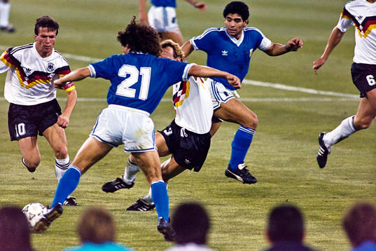  Diego Maradona, Argentina och Lothar Matthäus, Västtyskland.