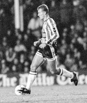  Southamptons Alan Shearer.