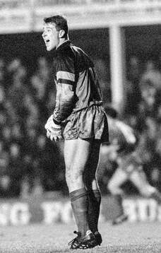  Nigel Martyn of Crystal Palace.