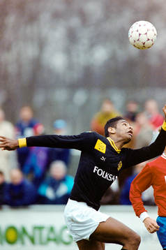  Pascal Simpson, AIK.
