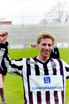  Thomas Gustavsson, Landskrona jublade efter matchen.