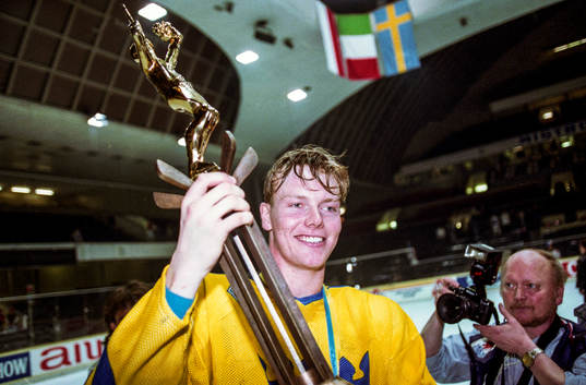 Mats Sundin med VM-pokalen