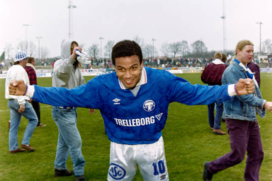  Issa Manglind, Trelleborg jublar efter matchen.