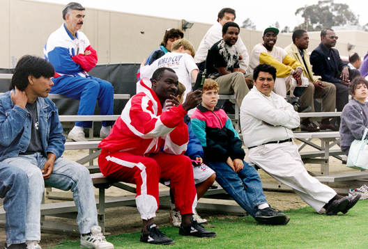  Roger Milla på en träning.