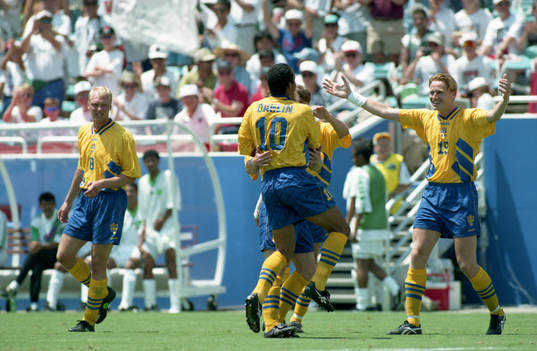  Jubel, glädje, Martin Dahlin, Roger Ljung, Kennet Andersson, Sverige.
