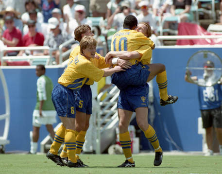  jubel, glädje, Roger Ljung, Stefan Schwarz, Martin Dahlin, Kennet Andersson, Sverige.