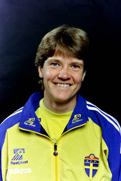 Pia Sundhage, Sverige