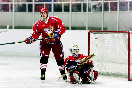 Bla gjennom flere bilder av Ishockey, Europacupen, TPS - Malmö, 4-1