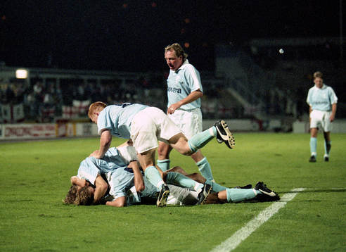  Jörgen Pettersson och Robert Prytz, Malmö jublar efter mål.
