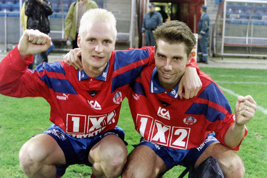  Helsingborgs målskyttar Christer Fursth och Jonas Dahlgren, Helsingborg jublar efter matchen.