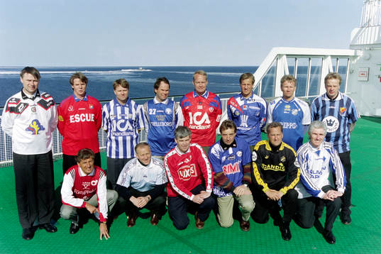 Tränarna i Allsvenskan. Bakre raden fr. v Sven Dahlqvist,