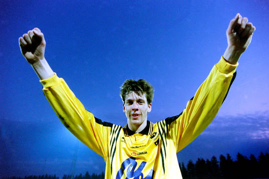  Christian Augustsson, Hässleholm jublar efter matchen.