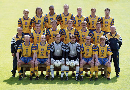 Bakre raden fr. v Pär Zetterberg, Henrik Larsson, Martin