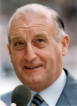 1996-08-11 Sir John Hall, Ordförande i Newcastle