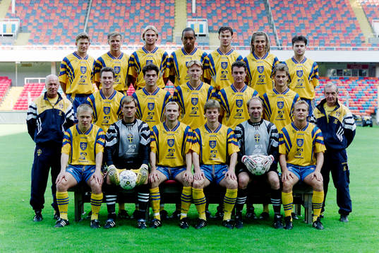 Bakre raden fr. v Jesper Blomqvist, Roland Nilsson, Andreas