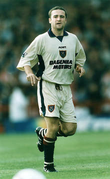 1996-09-08 Michael Hughes, West Ham United